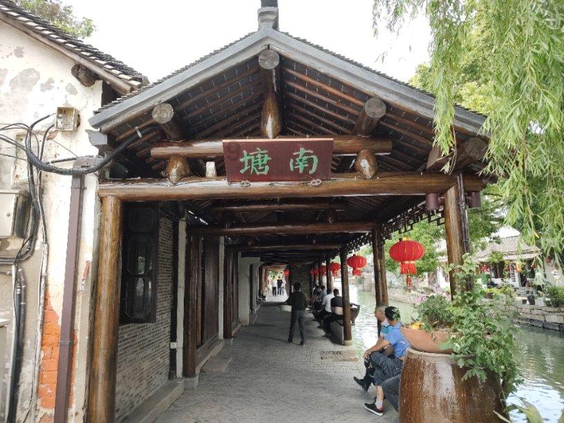 电影《花千骨》导演称因票房非常不理想，对不起制片人和团队伙伴